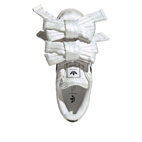 (WMNS) adidas Caroline Hu Superstar 'White Black' JR7977