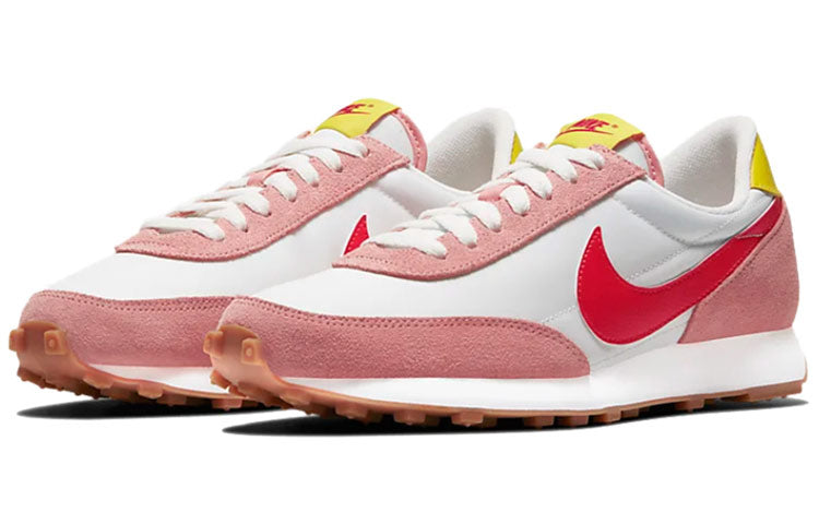 Nike(WMNS) Daybreak 'Coral Stardust'