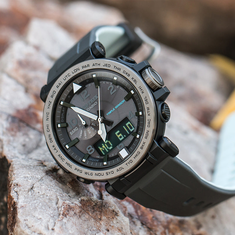 CASIOWaterproof Sports Solar Powered Mens Black Analog/Digital Combo