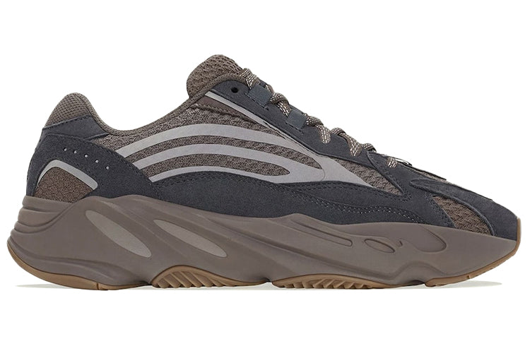 adidasYeezy Boost 700 V2 'Mauve'