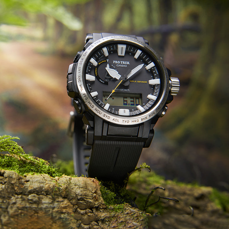 CASIOCasio Pro Trek Classic Outdoor Analog-Digital Watch 'Black Silver'