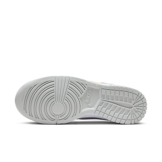 (WMNS) Nike Dunk High 'Pure Platinum Melon Tint' FQ2755-001