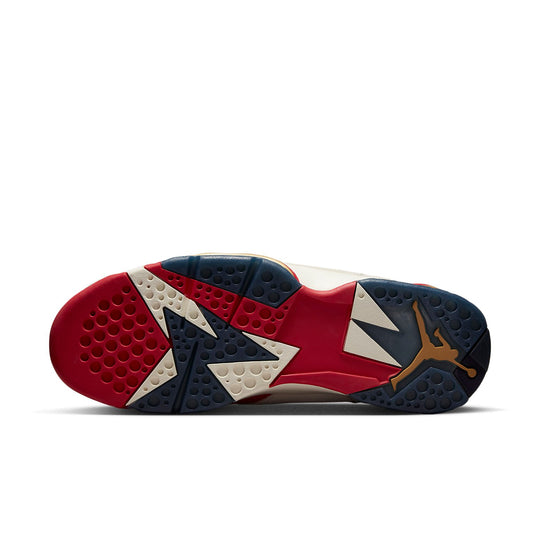 Air Jordan 7 Retro x Trophy Room 'New Sheriff in Town' DM1195-474