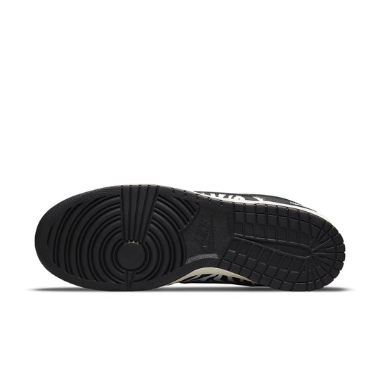 Nike x Quartersnacks SB Dunk Low 'Little Debbies Zebra Cakes' DM3510-001