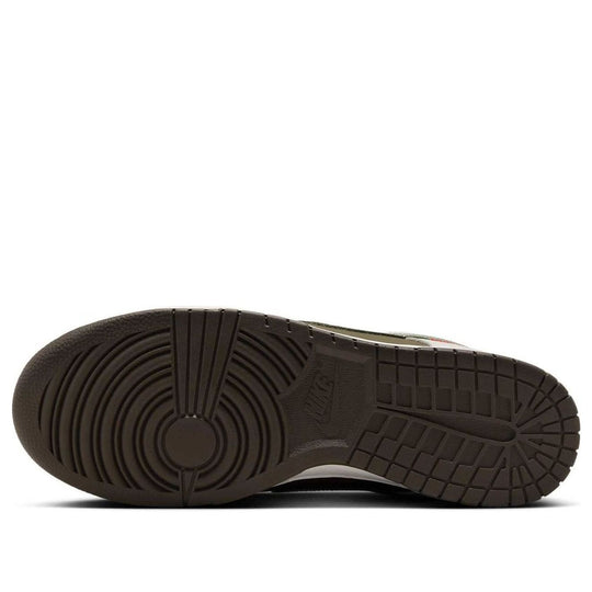 Nike Dunk Low 'Year of the Snake' HV5980-231