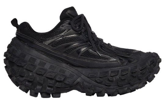 Balenciaga Defender 685613W2RA61000