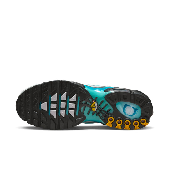 Nike x One Block Down Air Max Plus 'Clear Fog' FZ3308-001