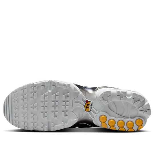Nike Air Max Plus Golf 'Black White' FZ4150-001