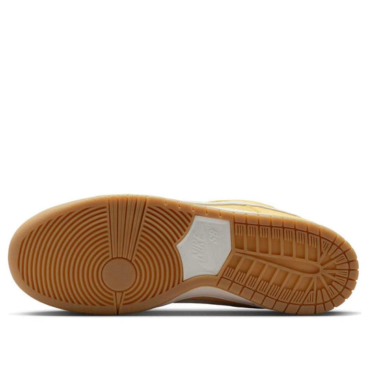 Nike SB Dunk Low 'Saturn Gold' FJ1674-700