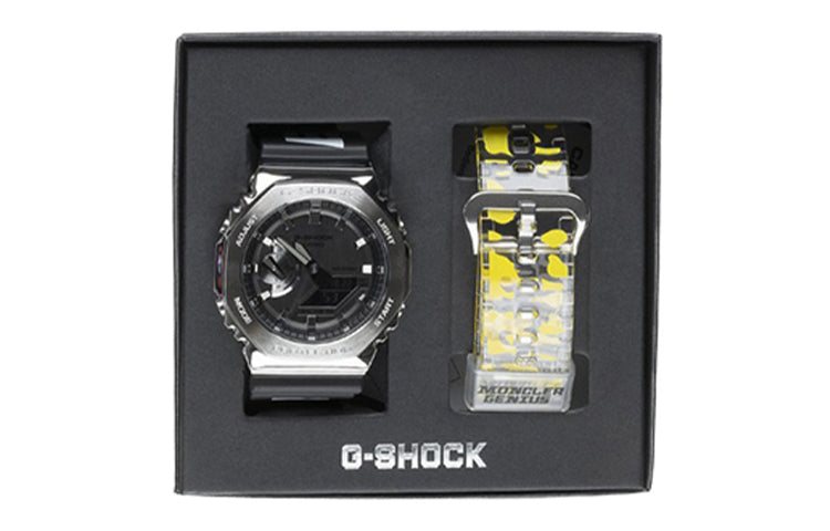 CASIOG-Shock Analog 'Black White'