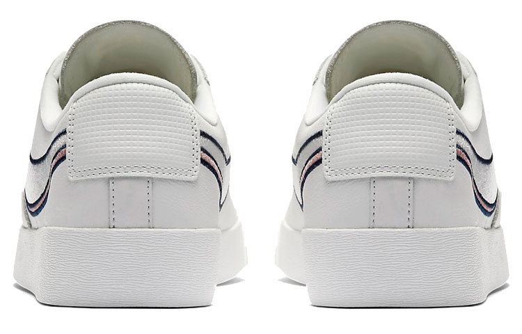 Nike(WMNS) Blazer Low LX 'White Signal Blue'