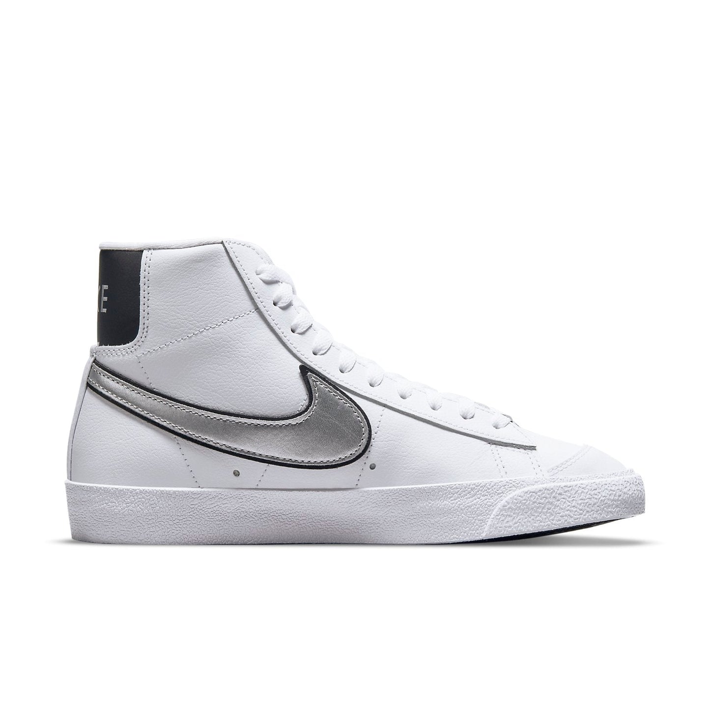 Nike(WMNS) Blazer Mid '77 Essential 'White Metallic Silver'