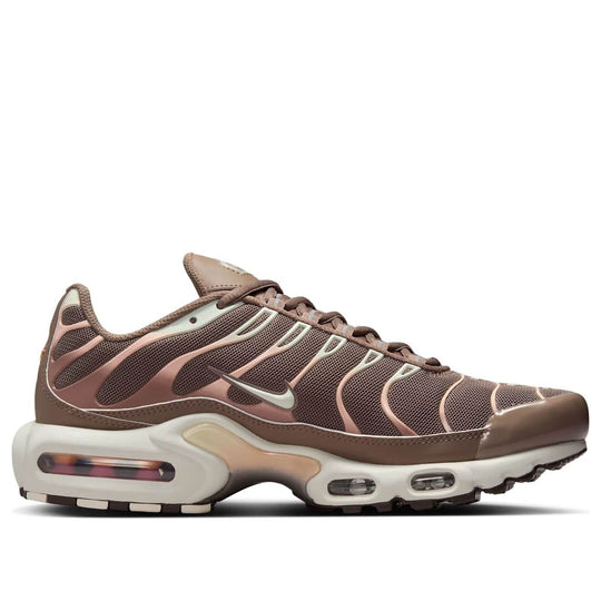 (WMNS) Nike Air Max Plus 'Mink Brown Baroque Brown Sail Metallic Silver' DZ3671-200