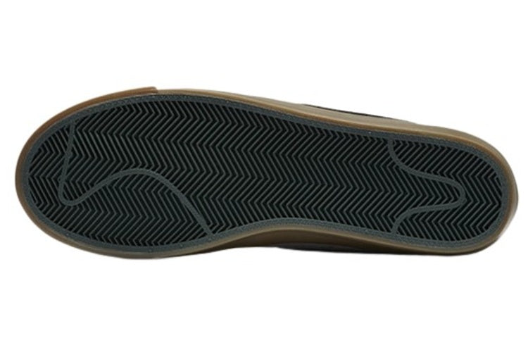 NikeSB Skateboard Blazer Low GT Grey