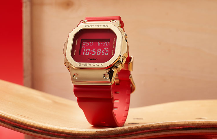 CASIOG-Shock Square 'Red'