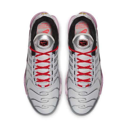 (WMNS) Nike Air Max Plus 'Metallic Silver Bright Crimson' CT2545-001