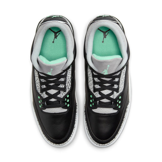 Air Jordan 3 Retro 'Green Glow' CT8532-031