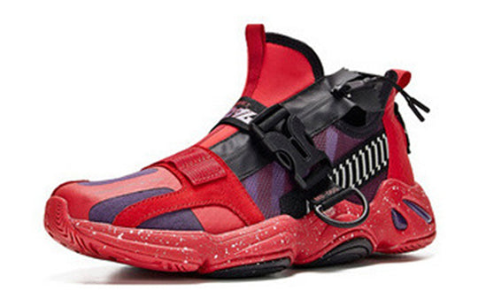 (WMNS) 361 Degrees x Gundam Zaku II Casual Shoes 'Red Black' 681926720F-2