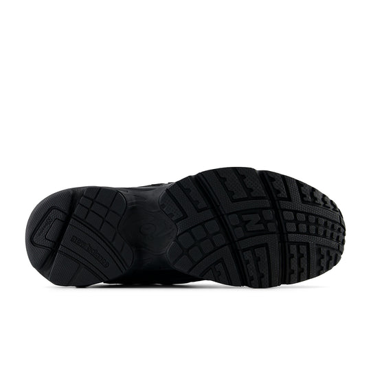 New Balance 725 Sneakers 'Black' ML725CB