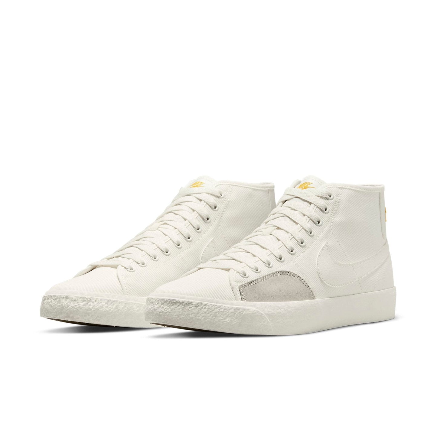 NikeBlazer Court Mid Premium SB 'Sail'