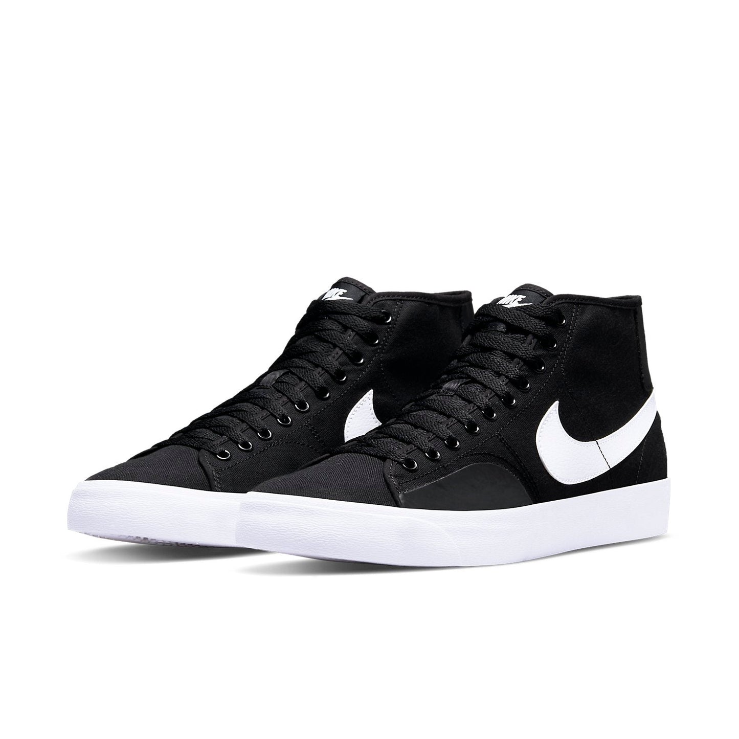 NikeBlazer Court Mid SB 'Black White'