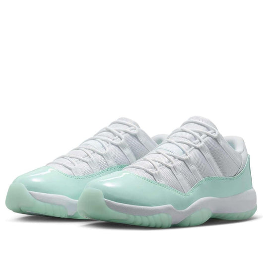 (WMNS) Air Jordan 11 Low 'Igloo' AH7860-103