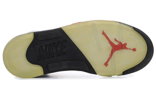 Air Jordan 5 Retro 'Fire Red' 2000 136027-101