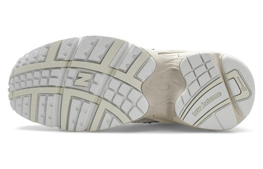 New Balance 725 'Grey White' ML725AA