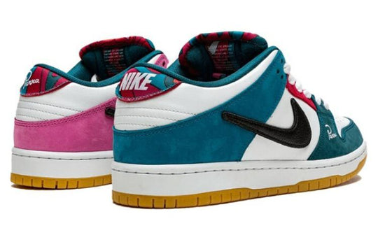 Nike SB Dunk Low Pro x Parra 'Friends & Family' DH7695-100