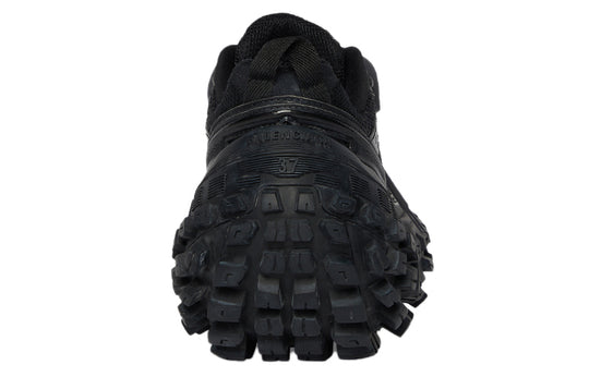 Balenciaga Defender 685613W2RA61000