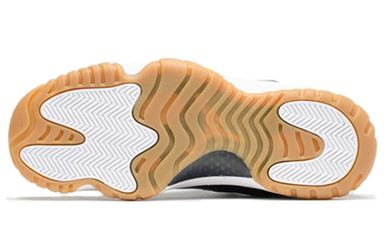 Air Jordan 11 Retro Low 'Navy Gum' 528895-405