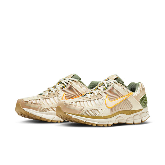 (WMNS) Nike Air Zoom Vomero 5 'Sail Laser Orange Medium Olive' FQ6868-181