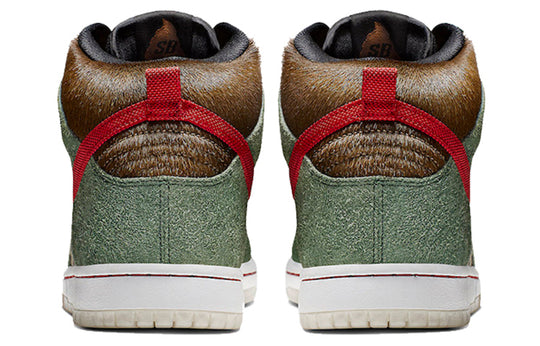Nike SB Dunk High 'Walk The Dog' BQ6827-300