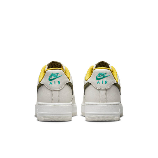 Nike Air Force 1 Low Premium 'Light Bone' FV3628-031