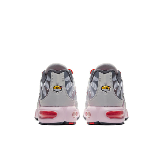 (WMNS) Nike Air Max Plus 'Metallic Silver Bright Crimson' CT2545-001