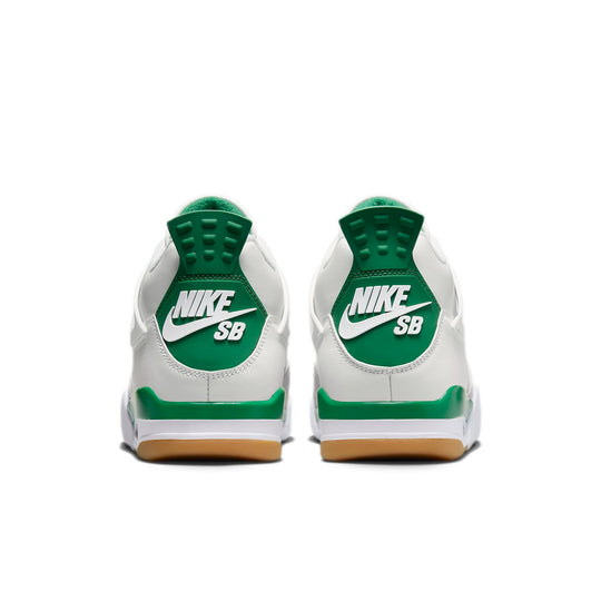 Air Jordan 4 Retro SB 'Pine Green' DR5415-103