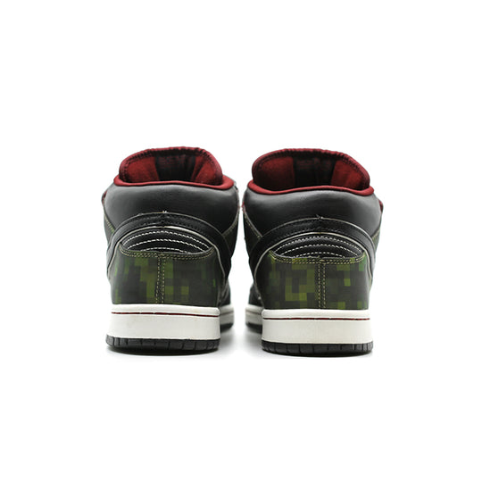 Nike Dunk Mid Elite SB 'Nitraid' 350677-002