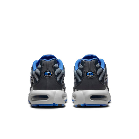 Nike Air Max Plus SE 'Social FC' DQ3981-001