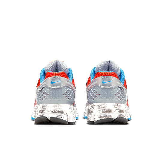 (WMNS) Nike Air Zoom Vomero 5 'Gundam' FV3964-601
