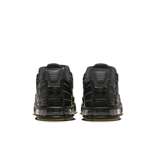 Nike Air Max Plus 3 'Black Smoke Grey Gum' FV0386-001