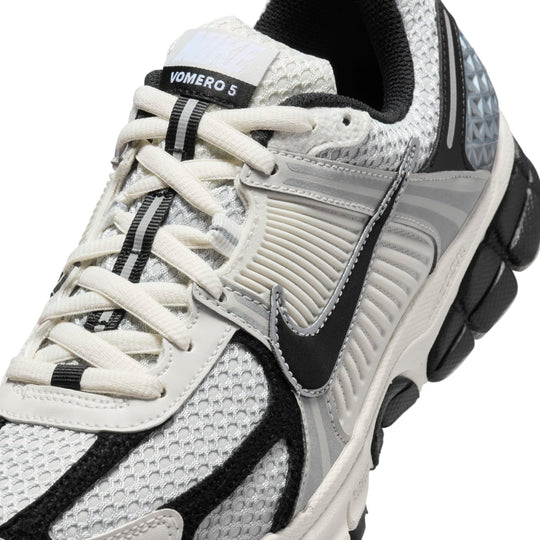 (WMNS) Nike Air Zoom Vomero 5 'Photon Dust Black' HQ1182-001