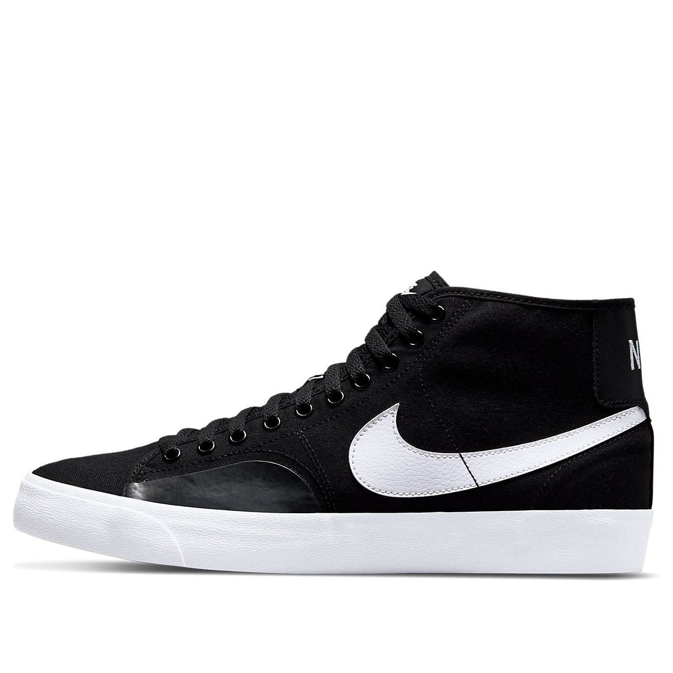 NikeBlazer Court Mid SB 'Black White'