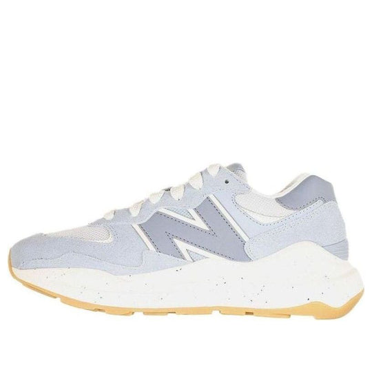 (WMNS) New Balance 57/40 'Light Grey Gum' W5740UDB