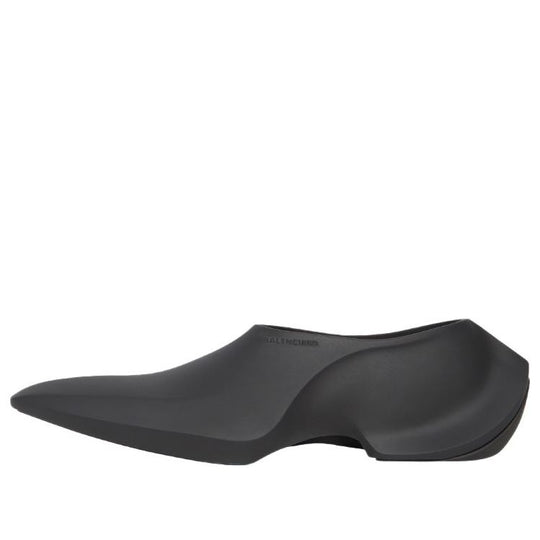 Balenciaga Space Shoe 'Matte Black' 689242W0FOC1001