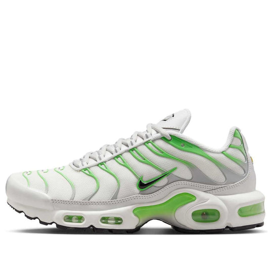 (WMNS) Nike Air Max Plus 'Green Strike' DZ3671-001