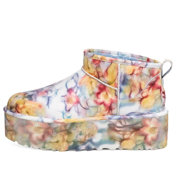 UGG(WMNS)  Classic Ultra Mini Platform Boots 'Collina Strada Light Blue Floral'
