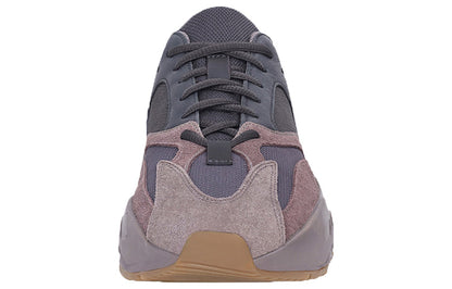 adidasYeezy Boost 700 'Mauve'
