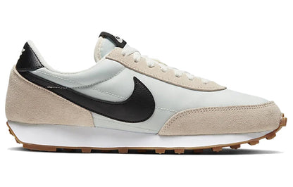 Nike(WMNS)  Daybreak 'Pale Ivory'