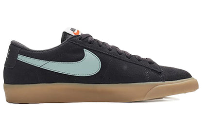NikeBLAZER Low SUEDE 'Gridiron'