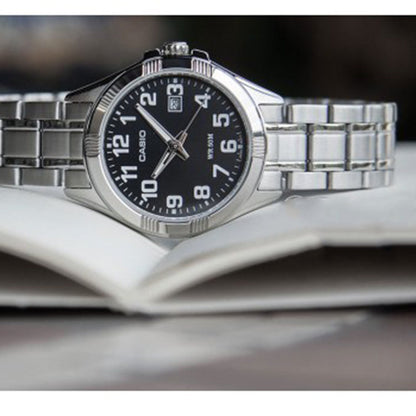 CASIOQuartz Waterproof Black Analog